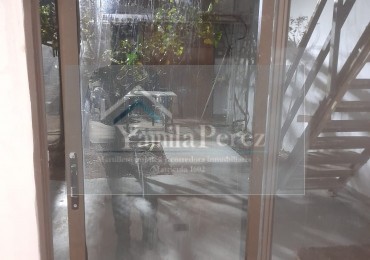 Alquiler Anual. Casa de dos ambientes con gas natural